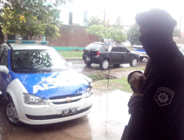 Rosario: decomisaron 16 kilos de cocaína y armas de fuego