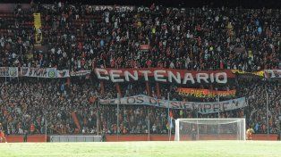 Fernando Peverengo ratificó que desde su área no permitirán la convivencia de dos barras en la cancha de Colón.
