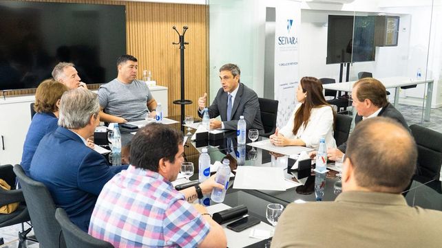 Diputados nacionales peronistas se reunierpn con dirigentes de CGTpara abordar la reforma laboral y problemáticas de trabajadores del citrus y sector avícola