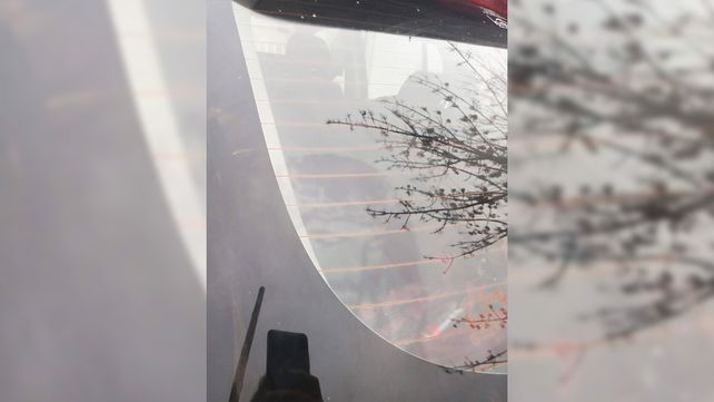 Jesús en la luneta de un auto: una imagen que emocionó a los creyentes de La Carlota