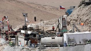 Llegan a 100 metros de los mineros  y los rescatar&iacute;an el fin de semana