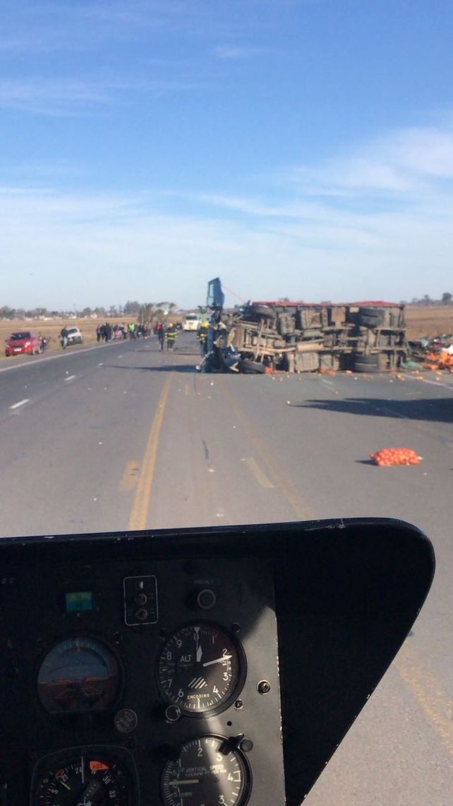 Tres muertos en un choque entre un camión con acoplado y un auto