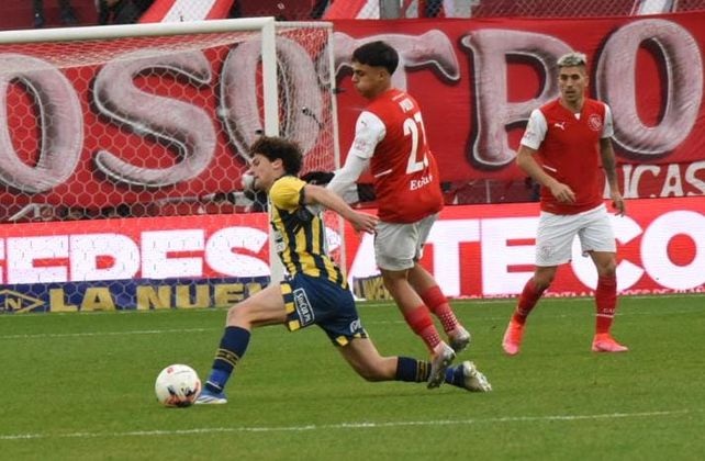Central se plantó en cancha de Independiente y se trajo un buen empate
