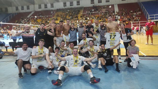 El equipo masculino de Normal 3 alcanzó el objetivo de meterse entre los cuatro mejores equipos de la Liga Nacional de Vóleibol Masculina (LNVM)