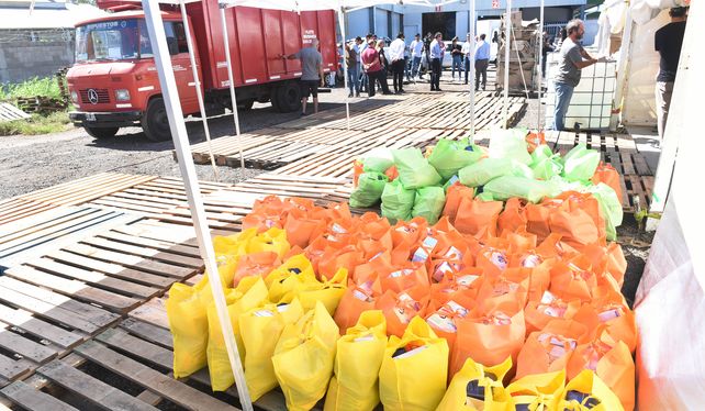 Jubilados bajo la línea de pobreza: la ayuda alimentaria del municipio subió 35 %
