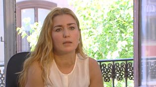 Perdió la custodia de su hijo por mandar a su exmarido a lavar los platos