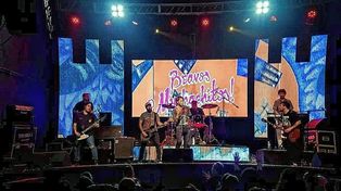 Bravos Muchachitos! Banda homenaje al Indio Solari y Los Redondos.