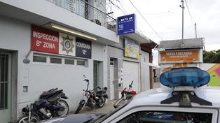 Halló a un nene de tres años extraviado que lloraba en medio de la noche