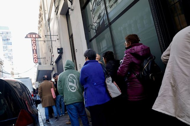 Largas filas en El Cairo para ver la película de Lucrecia Martel y escuchar a la directora