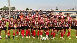 Colón de San Justo, el ganador de la Región Litoral Sur, tendrá una doble chance para ascender en el Regional Amateur.