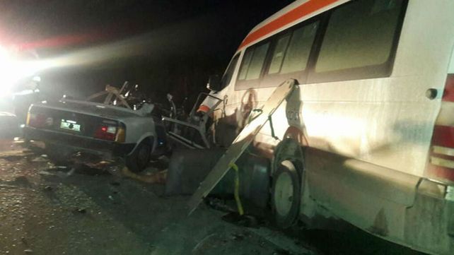 Tres muertos en un choque frontal en la autopista Santa Fe-Rosario