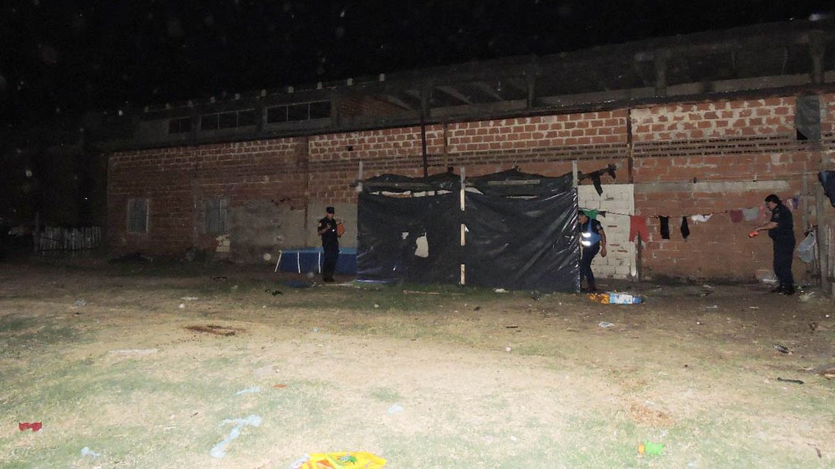 Mataron a un hombre de un balazo y detuvieron a una mujer
