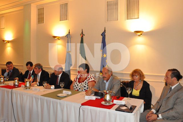Candidatos del PD expusieron las propuestas para las elecciones italianas de febrero