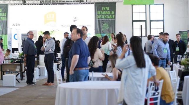 Lorenzetti y Javkin, presentes en la Expo Desarrollo Sustentable de Rosario