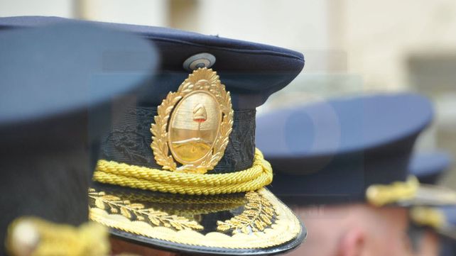Se inició el juicio a un policía que violaba a sus hijas y las amenazaba con el arma reglamentaria