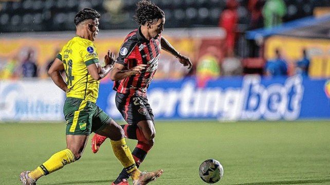 Defensa y Justicia igualó 1-1 con Vitória. Defensa y Justicia igualó 1-1 con Vitória.