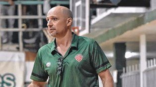 Oscar Armando dejó de ser el entrenador de Ciclista.