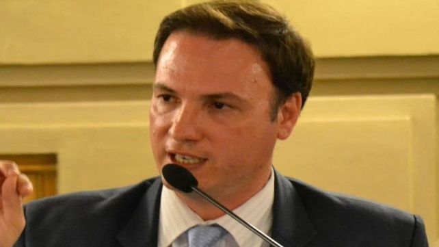 Duro. El senador dijo que la Justicia “vive de espaldas a la sociedad”.