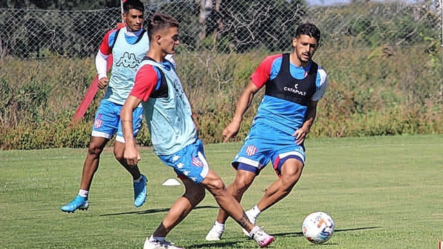 Central juega sus cartas para llevarse a Franco Calderón