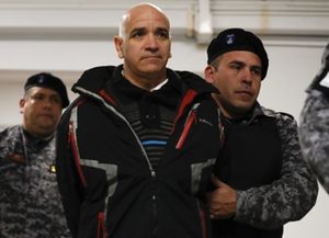 Provolo: suspenden el debate hasta saber si un analfabeto será juzgado