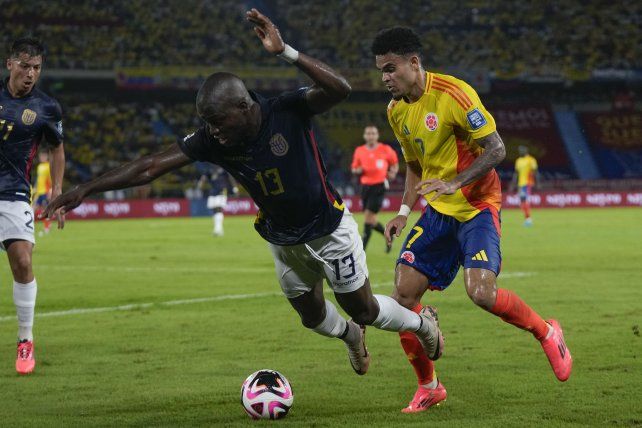 Enner Valencia anotó el gol ecuatoriano contra Colombia