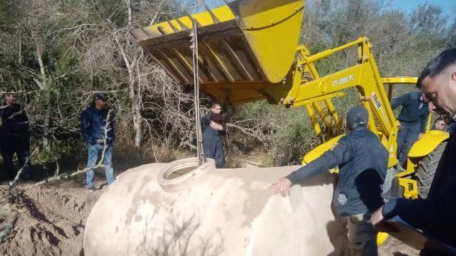 Hallan un tanque oculto en un campo de Leonardo Airaldi: se presume que allí escondía la droga