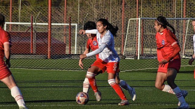 Unión rescató un valioso punto en su visita a Argentinos en el Femenino