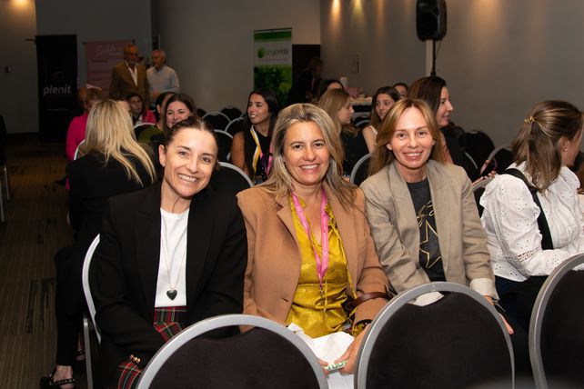 Mariana Dotta, Celina Saura y Lorena Díaz  