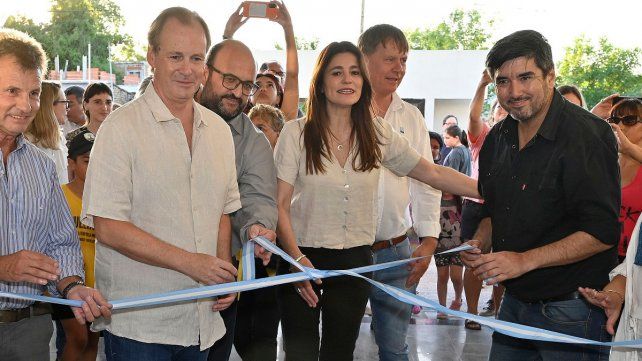Gustavo Bordet inauguró obras en Villaguay.