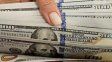 El dólar oficial anotó su primera baja en seis ruedas.  El dólar oficial anotó su primera baja en seis ruedas.