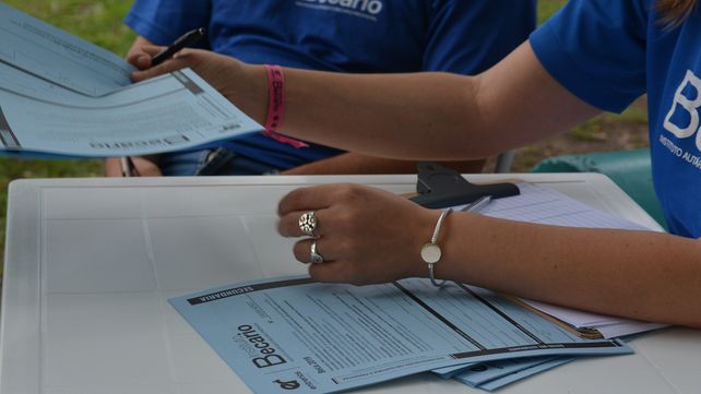 Comenzaron los pagos de renovación de Becas Secundarias