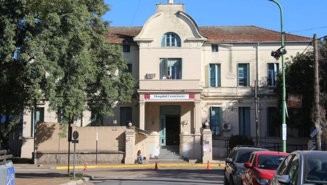 La nena fue derivada al Hospital Centenario de Gualeguaych&uacute; pero por la complejidad de las heridas oblig&oacute; a llevarla al hospital San Roque de Paran&aacute;, donde sigue internada.