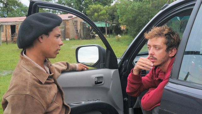 El actor no profesional Cristian Borges y Pérez Biscayart (a la derecha) interpretan a la dupla del título.&nbsp;