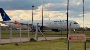Aterrizó en Rosario el primer vuelo directo desde Madrid