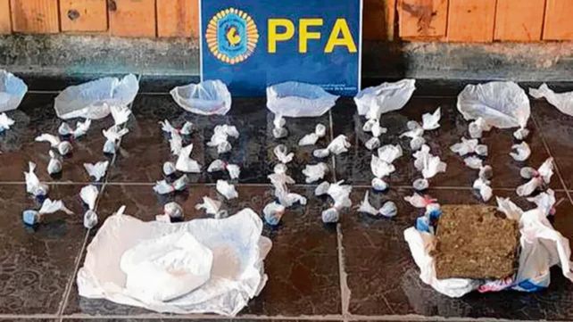 Parte del secuestro del 28 de junio de 2020 cuando efectivos de la PFA realizaron al menos 28 allanamientos para desbaratar Los Tripi.