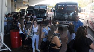 Asamblea por el aumento de los pasajes de Santa Fe a Paraná