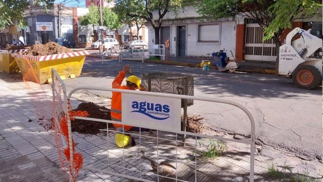 Renovación de redes de agua en Santa Fe: reemplazaron 4