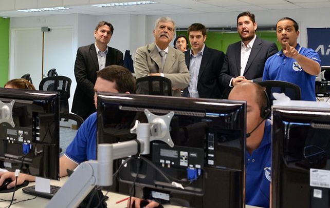 Los siguientes pasos del Arsat-1 en el espacio incluyen la apertura completa de los paneles solares y de la antena reflectora con la que se brindarán los servicios.