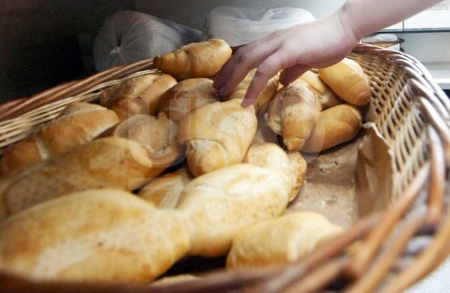 Vuelve el IVA a los alimentos y aumenta el pan en Santa Fe