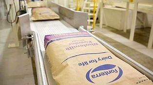 El mercado y los países productores/exportadores de lácteos ven con preocupación la tendencia bajista del commodity lácteo que se viene consolidando.