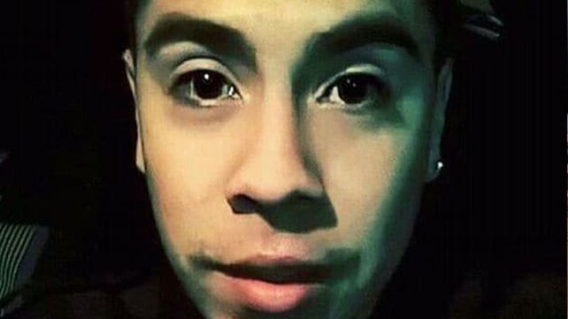 El Gobierno decretó un día de duelo nacional por la muerte de un policía