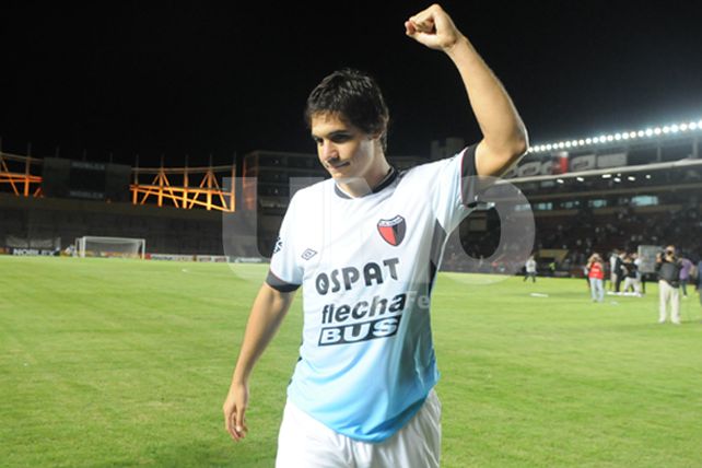 Triunfo clave: Colón le ganó 1 a 0 a Argentinos y vuelve a vivir