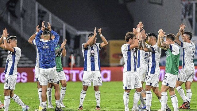 Talleres expone la punta frente a Vélez en el José Amalfitani Talleres expone la punta frente a Vélez en el José Amalfitani