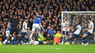 Romero fue titular en el empate agónico que Tottenham sufrió ante Everton