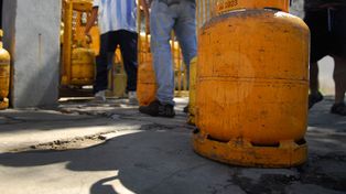Petroleros levantan el paro, pero igual faltarán garrafas