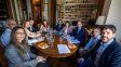 La expresidenta Cristina Kirchner recibió a nueve economistas en su casa