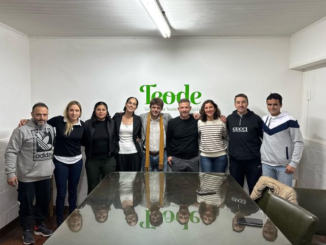 Entregaron becas y reconocimientos a deportistas del departamento General López
