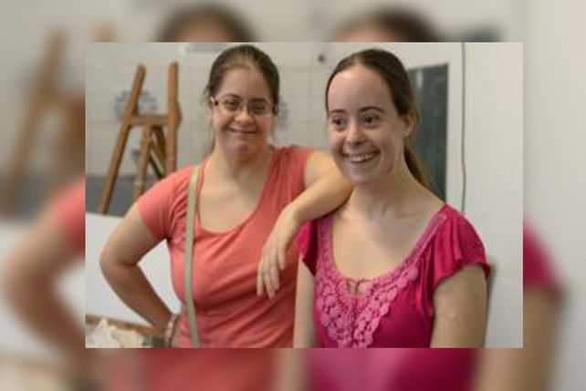 Juliana (izquierda) coincide con Antonella (derecha) a la hora de rescatar la colaboración de sus compañeros y maestros.