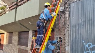 La EPE detectó otras 7 mil conexiones irregulares: el insólito caso de una empresa fabricante de neumáticos