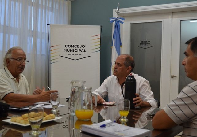 Simoniello se reunió con el Director del aeropuerto de Sauce Viejo